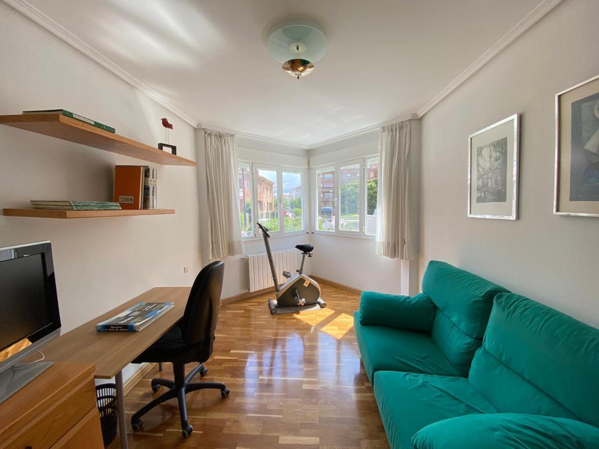 Casa Chalet Jardin Particular Ideal Grupos Y Familias Baranain エクステリア 写真